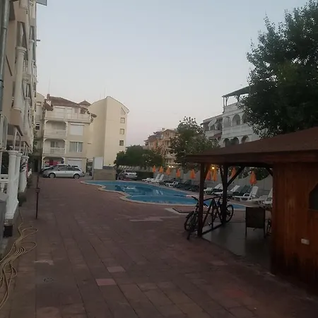 Natalya Bravo 2 Apartament *